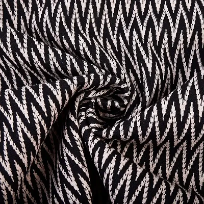 Kaksinkertainen jacquard-neulottu kangas