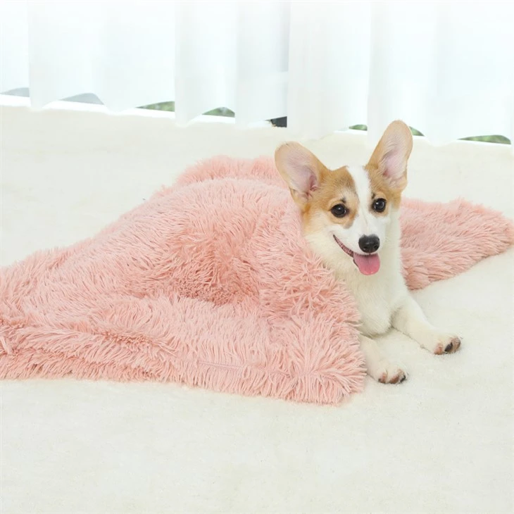PV Pet Throw Peitto