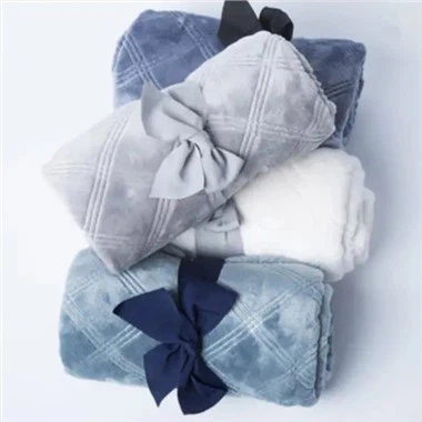 Klassinen Coral Fleece -peitto