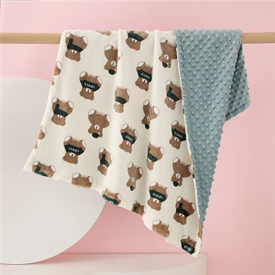 Kaksikerroksiset Minky Dots -peitot